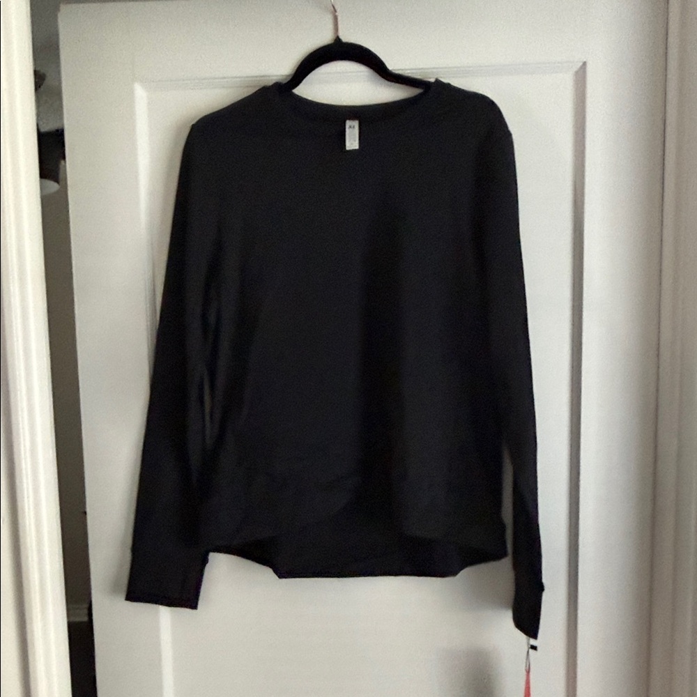 Women’s Black Compression Long Sleeve Workout Shirt